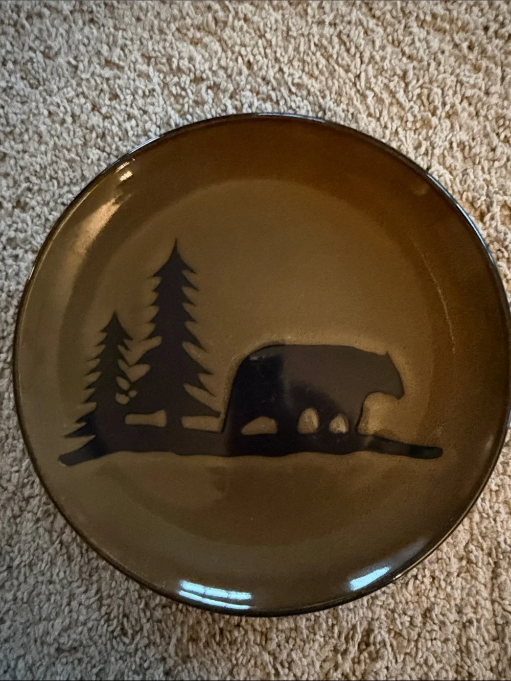Dennis East Woodland Bear Salad (8.25”) stoneware Plates set of 3 Lodge Trees